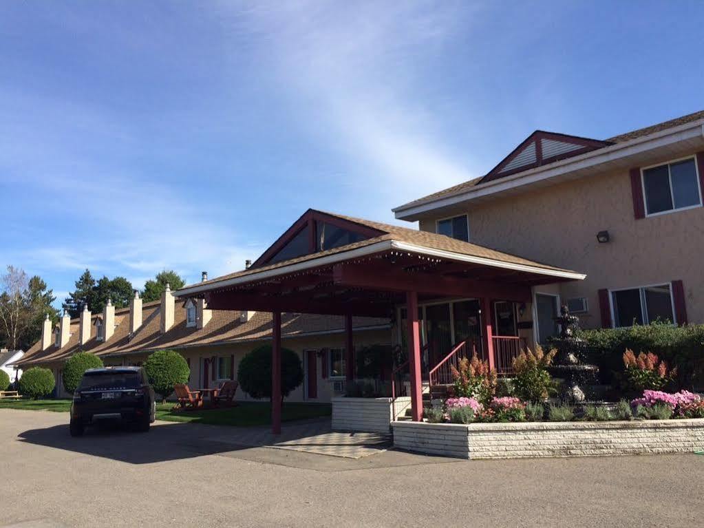 Motel Des Pentes Et Suites Saint-Sauveur-des-Monts Esterno foto